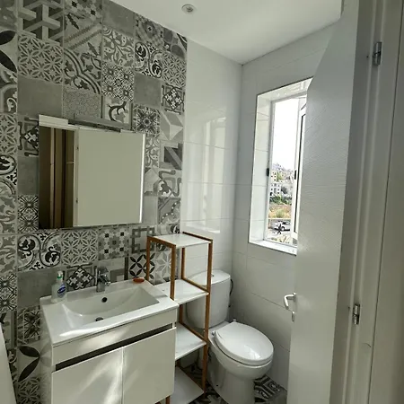 Проживание в семье Main With Private Bathroom